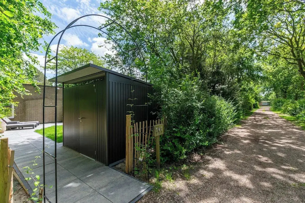 Bungalow in Sint Maartenszee Near the Beach