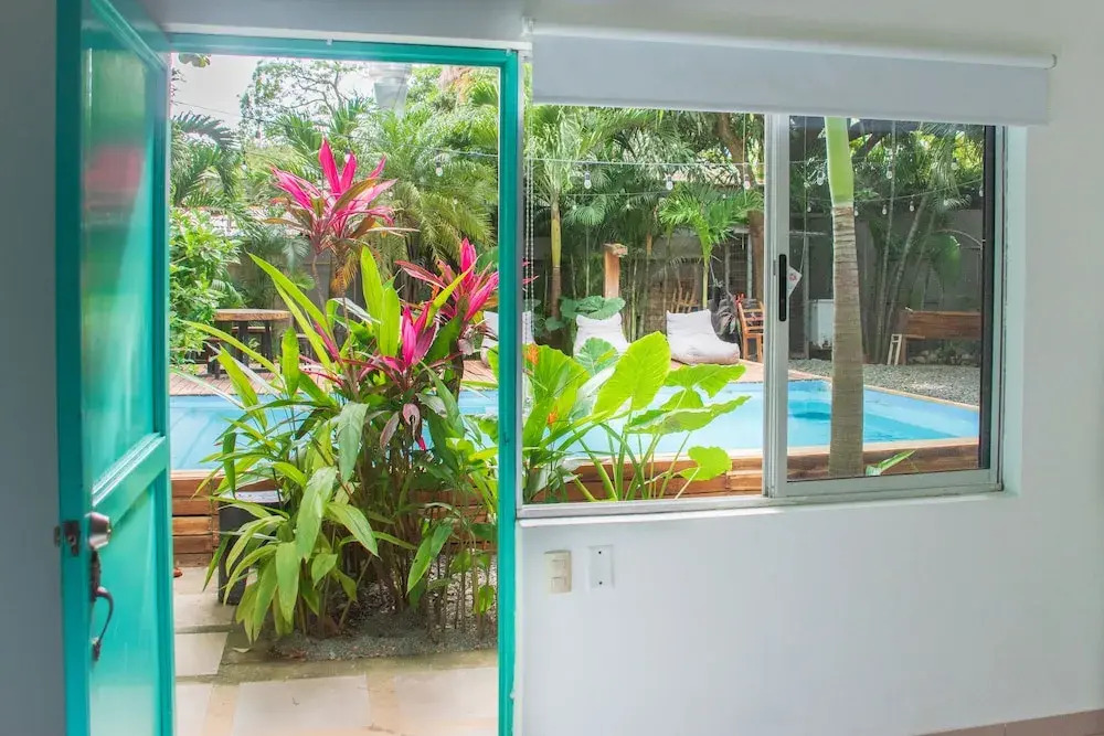 Coral Reef Surf Hostel and Camp by null