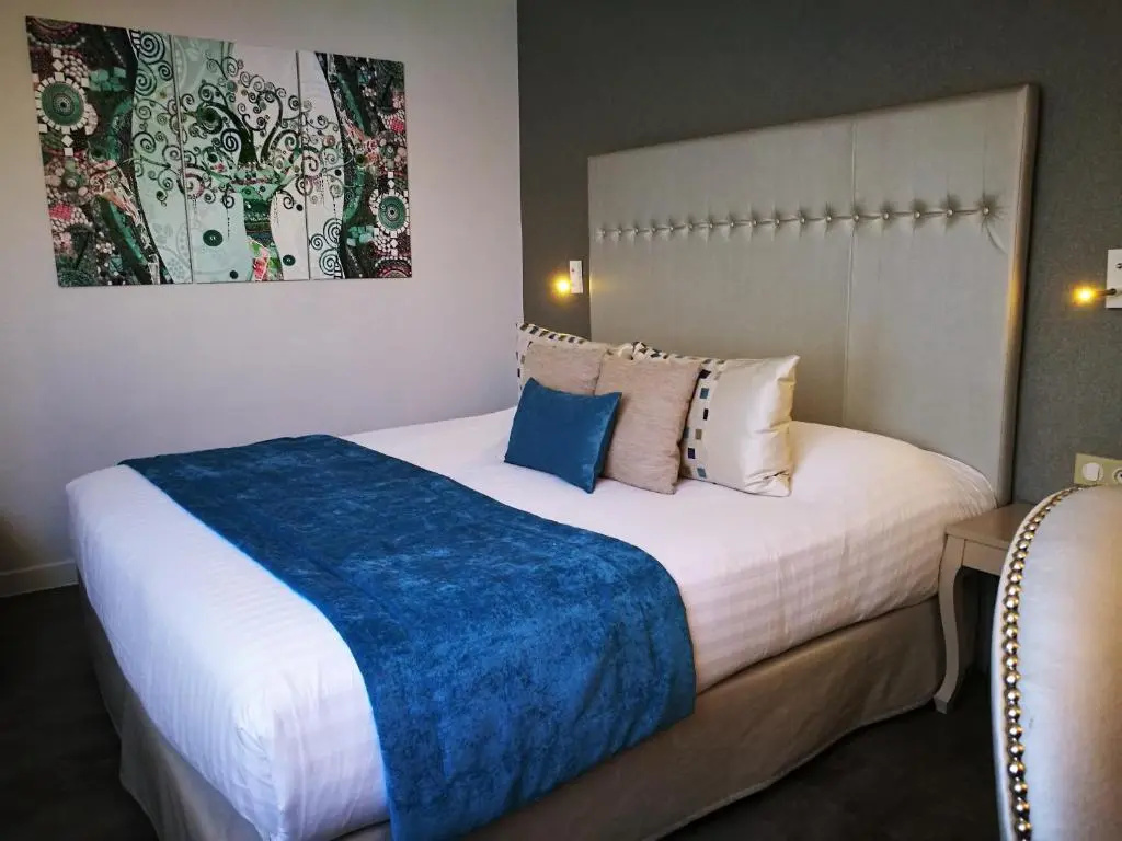 Superior room with courtyard view