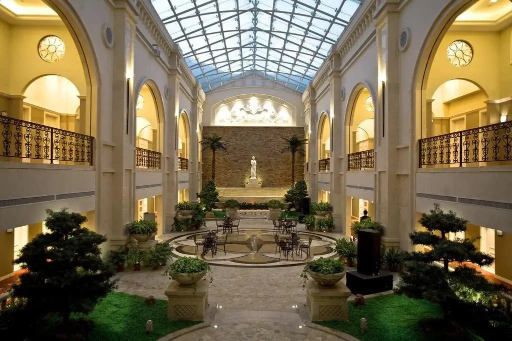 Zhongcheng Holiday Hotel - фото 14