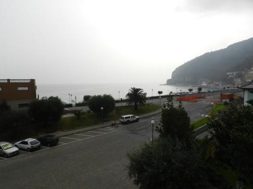 Beach & Waterfront
