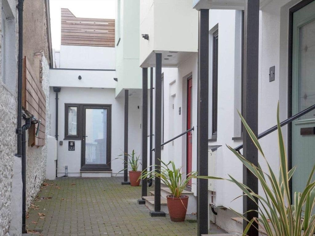 1 primrose mews