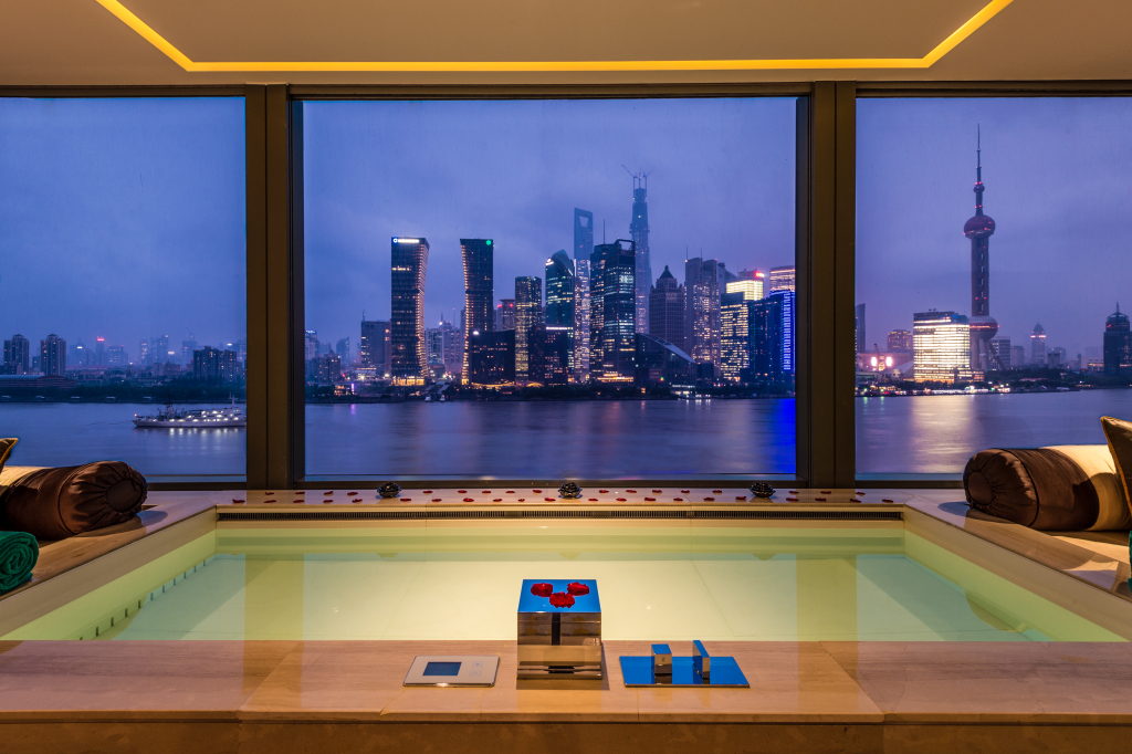 Banyan Tree Shanghai On The Bund by null
