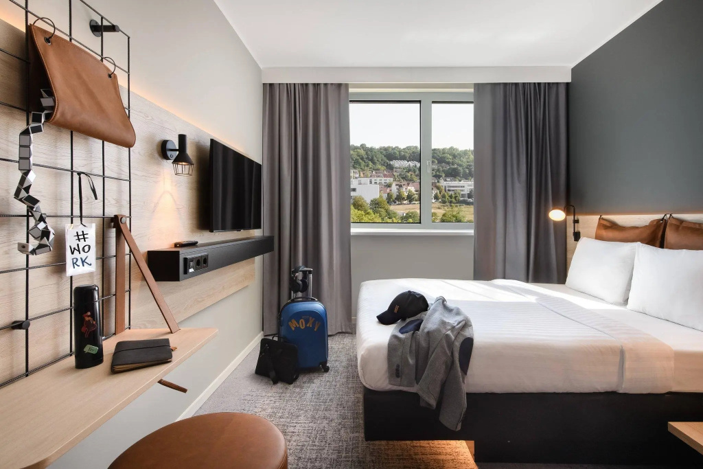 Standard Double room (full double bed)