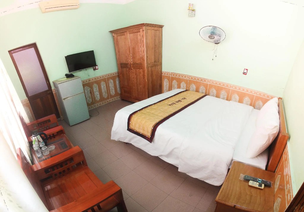 Hoa Binh Hotel - Chambres