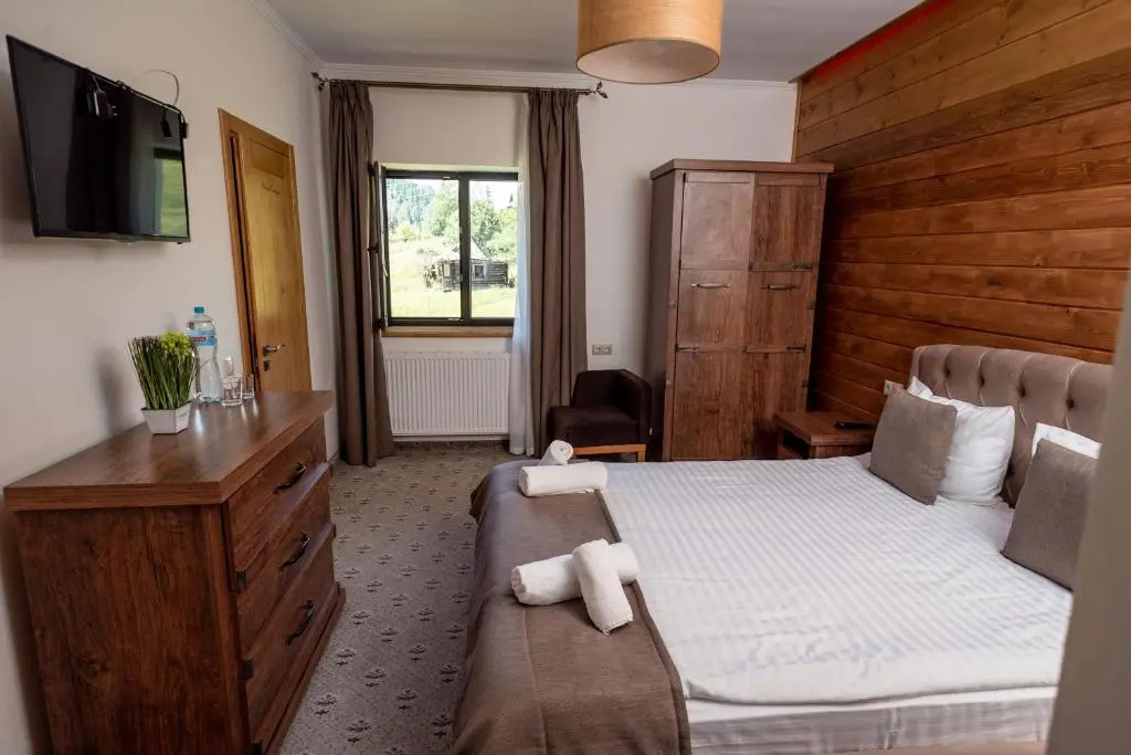 Standard Double room (full double bed)