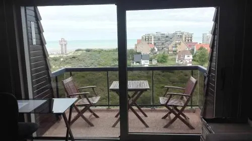Appartement voor 6 personen in Koksijde met zeezicht - фото 7