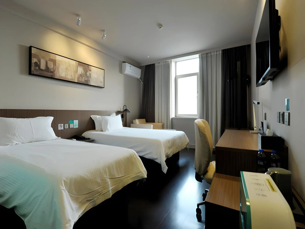 Отель Magnotel Hotel Beijing West Railway Station в Пекине