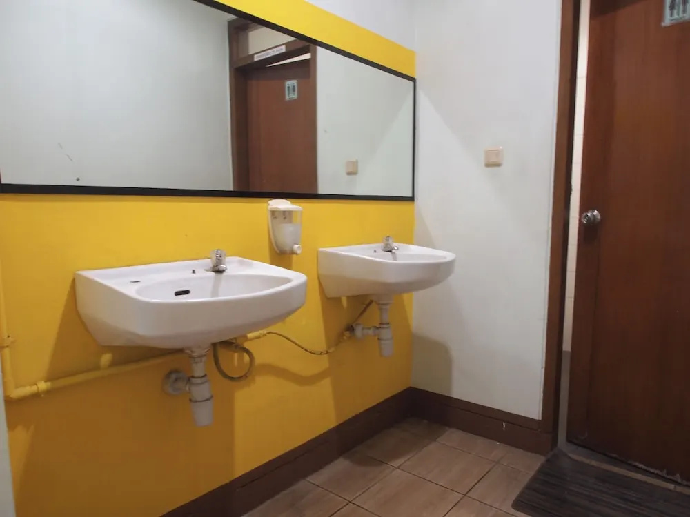 Standard Single room (single bed)