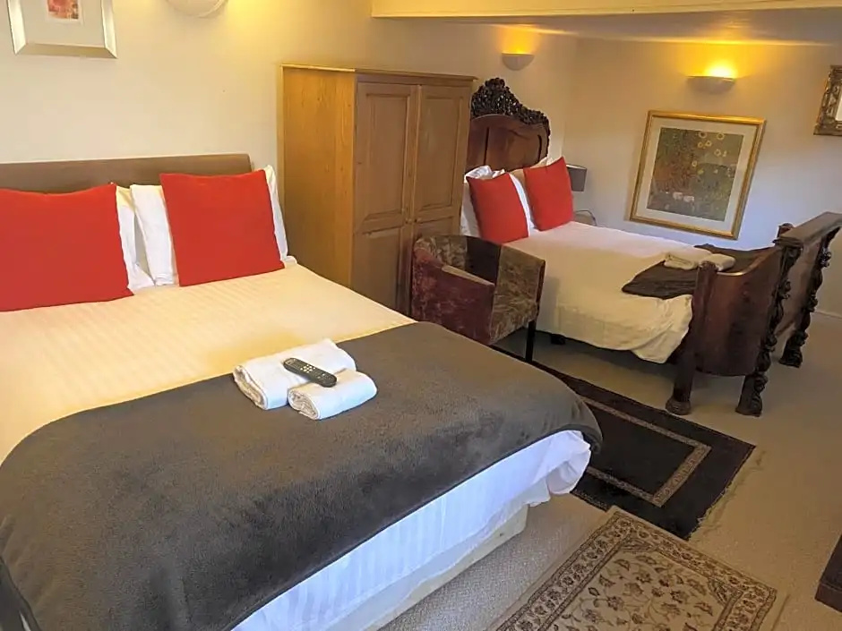 The Old Court Hotel - Chambres