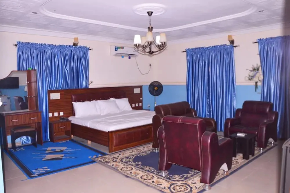 Royal Suite