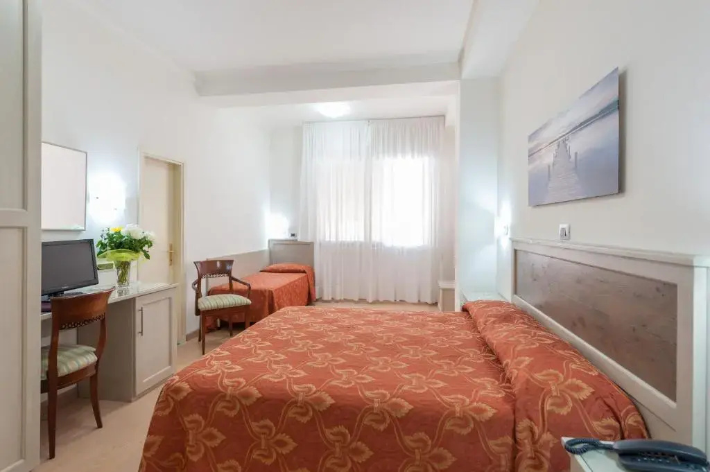 Hotel Suisse - Chambres