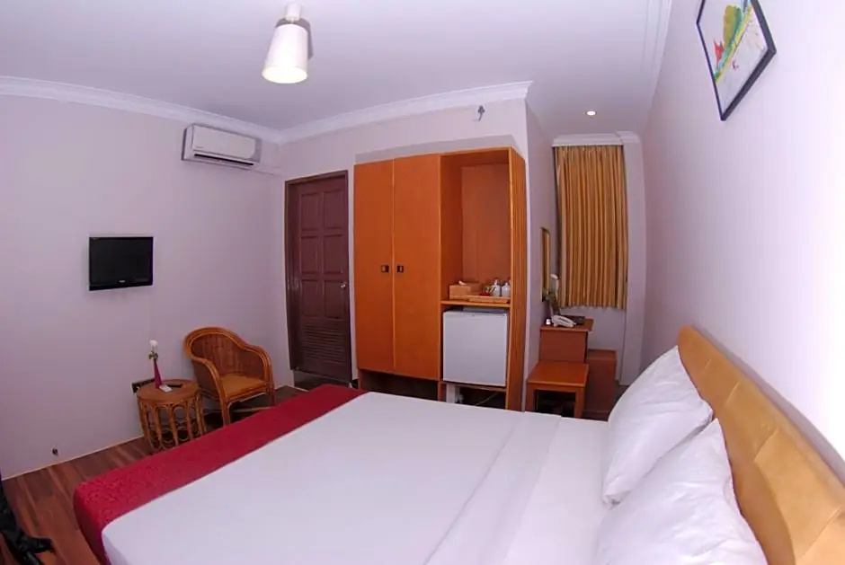 Holiday Hotel - Chambres
