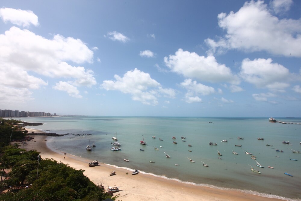 Beach & Waterfront