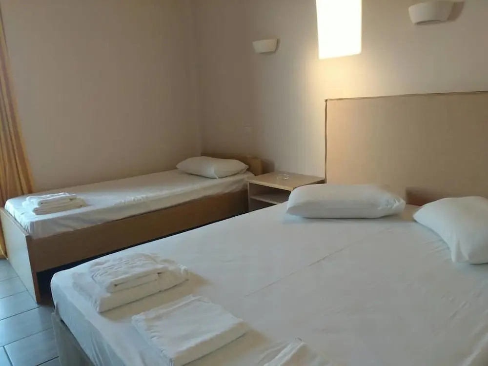 Classic Double room with balcony and with garden view (twin beds)