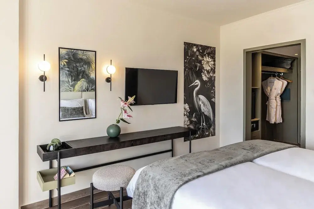 Superior room with balcony