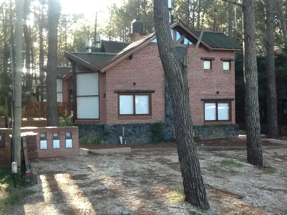 2 Bedrooms Bungalow