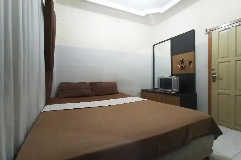 Hotel Rd Premium by OYO Rooms
