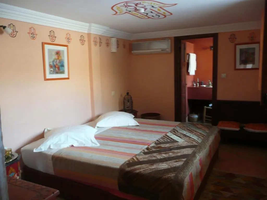 Standard Double room (full double bed)