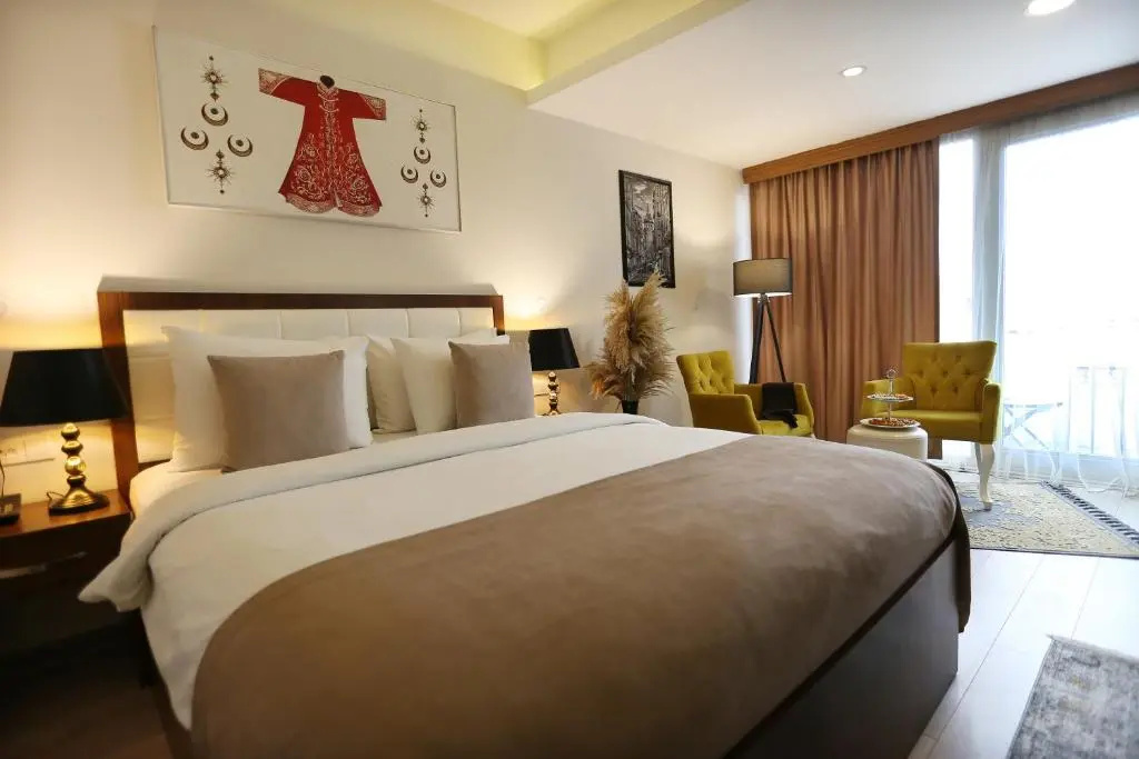 Double room (full double bed)
