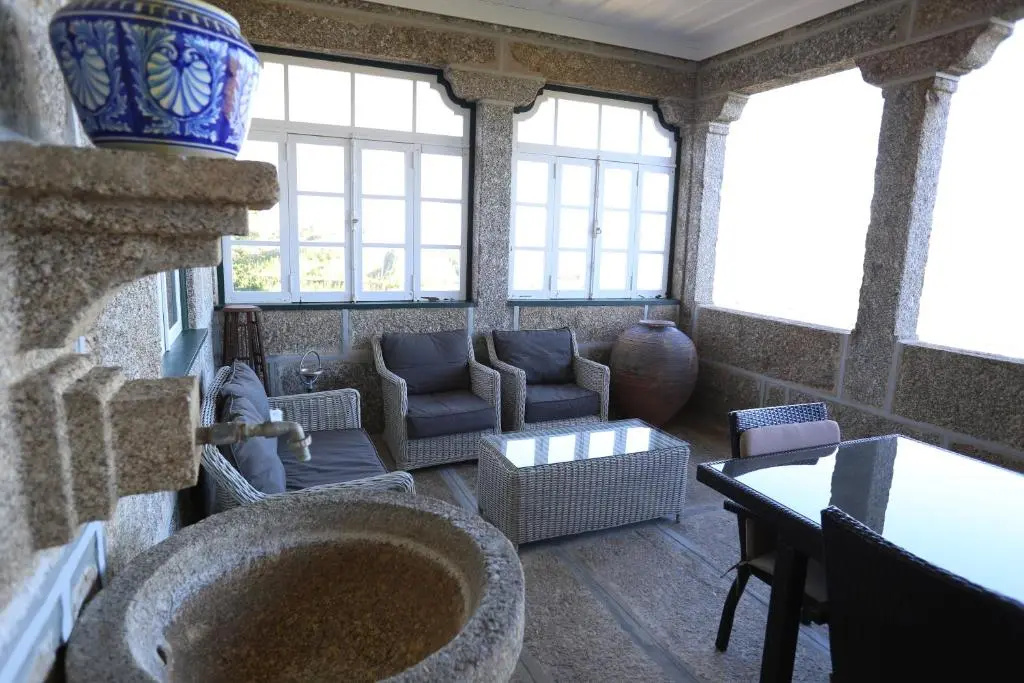Balcony & Terrace