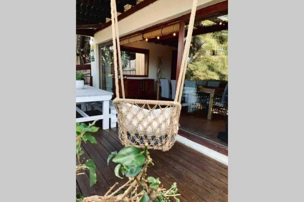 J Bay Surf Villa