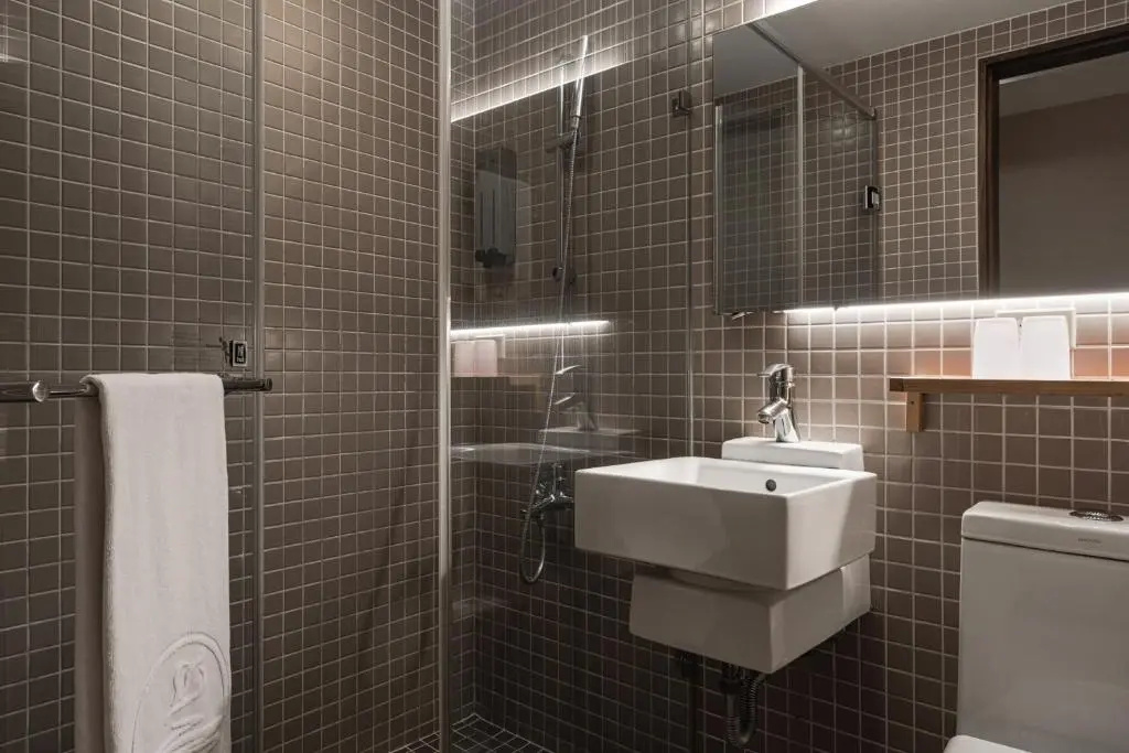 The Riverside Hotel International - Chambres