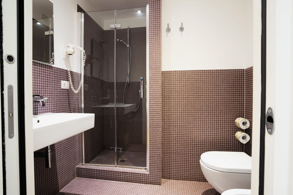 Hotel photo 38