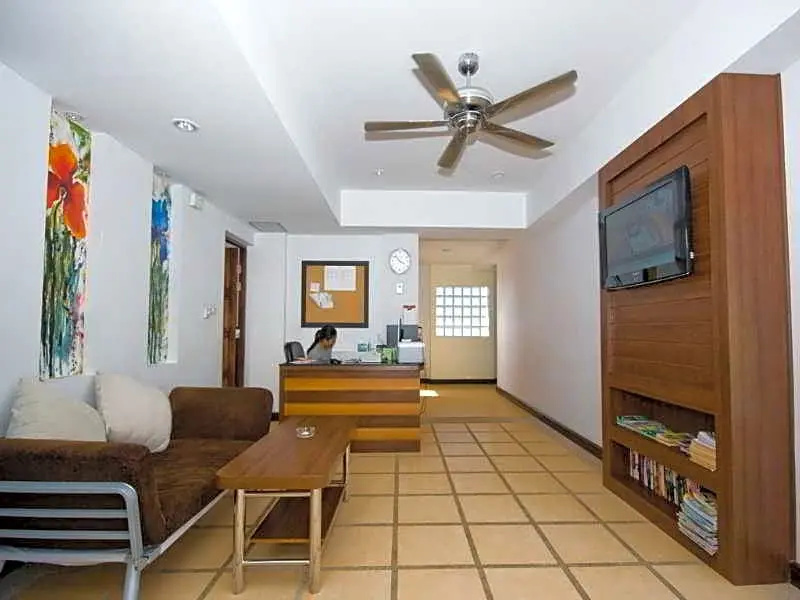 Krabi Apartment Hotel - Chambres