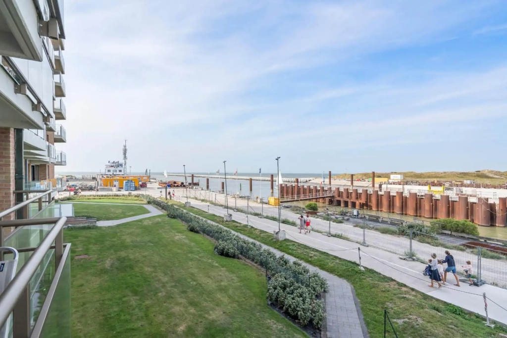 Portsight - cosy apartment for 4 persons with parking