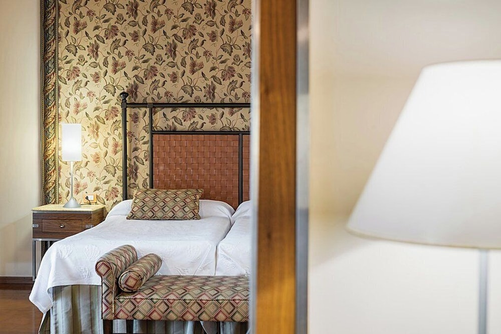 Eurostars Monumento Monasterio de San Clodio Hotel - Chambres