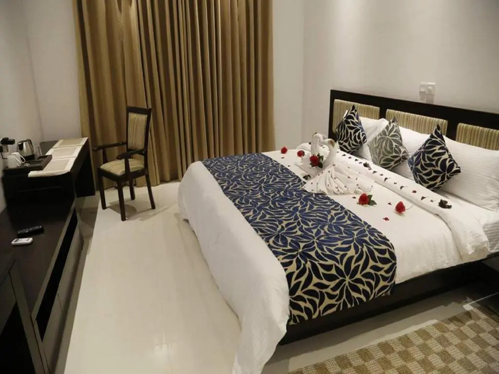 1 Bedroom Deluxe Double room with balcony and with garden view twin beds