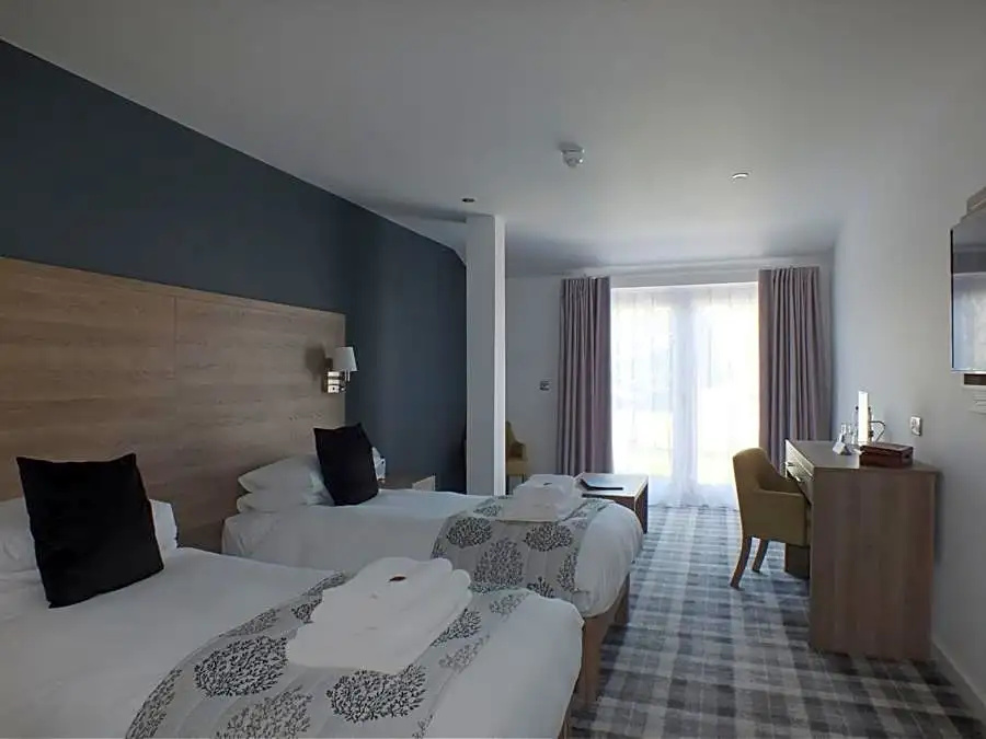 Superior Double room with garden view (twin beds)