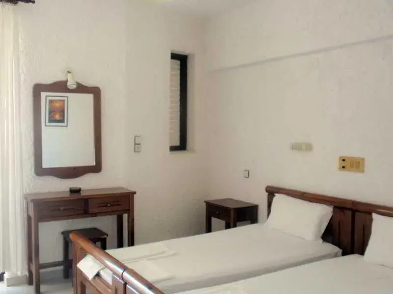 Standard Double room with balcony and with sea view (full double bed)