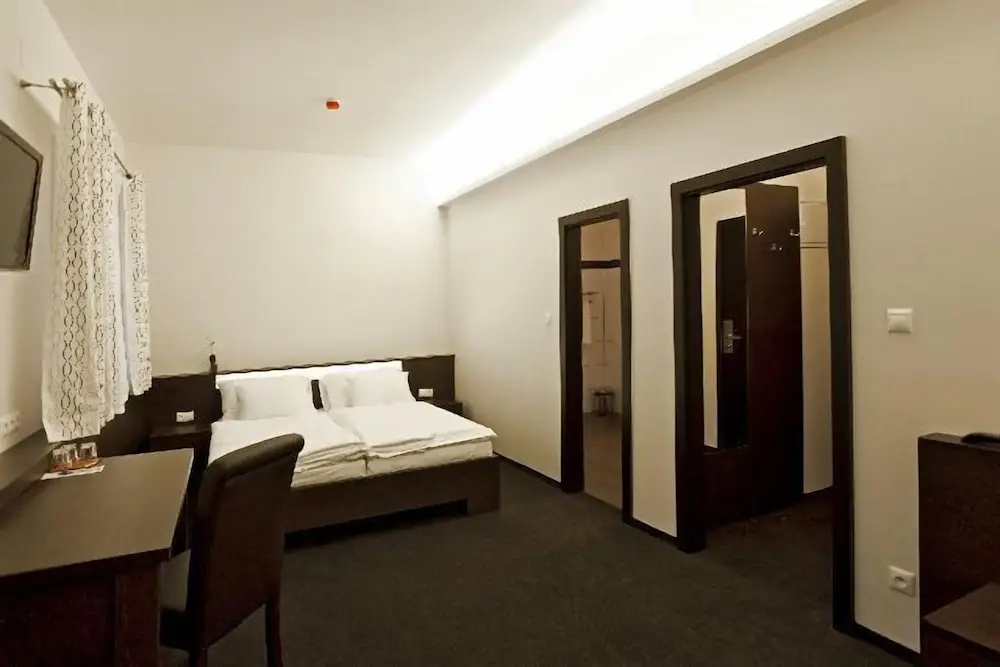 Hotel Arcade - Chambres