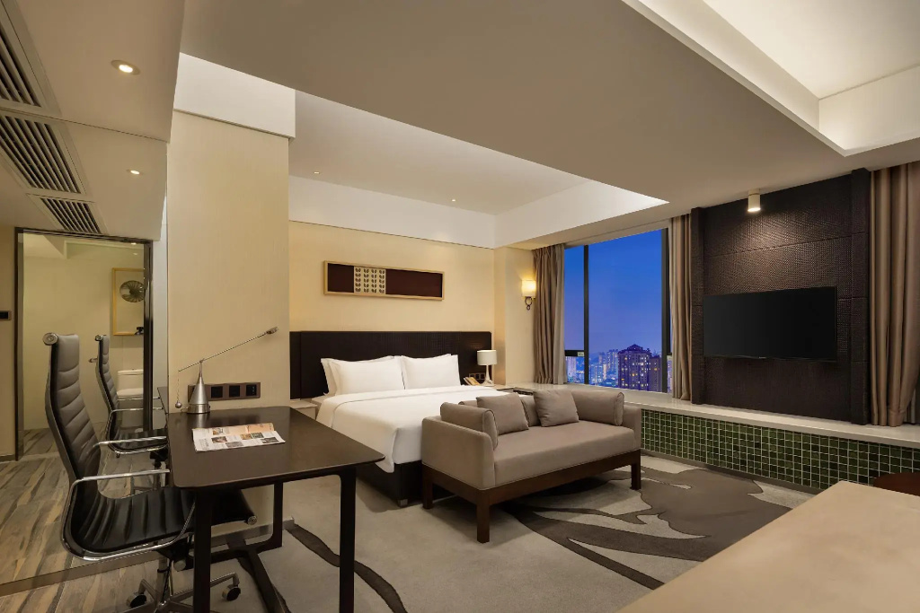 Hotel photo 11
