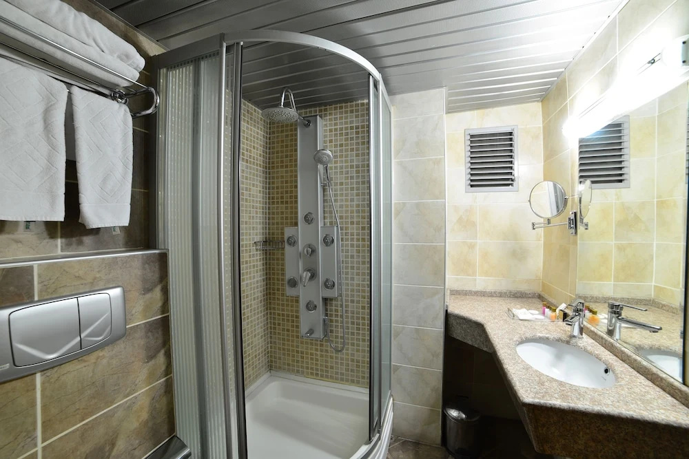 Royal Carine Hotel - Chambres