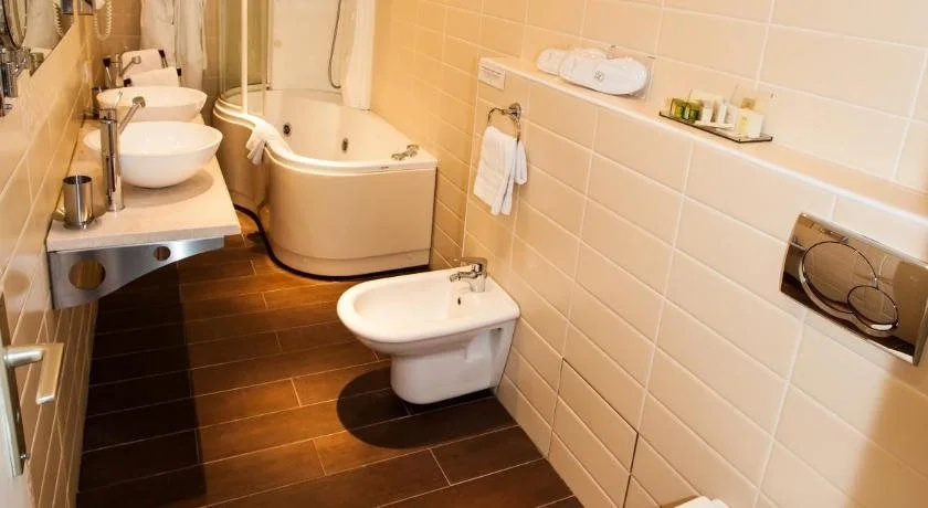 Hotel photo 10