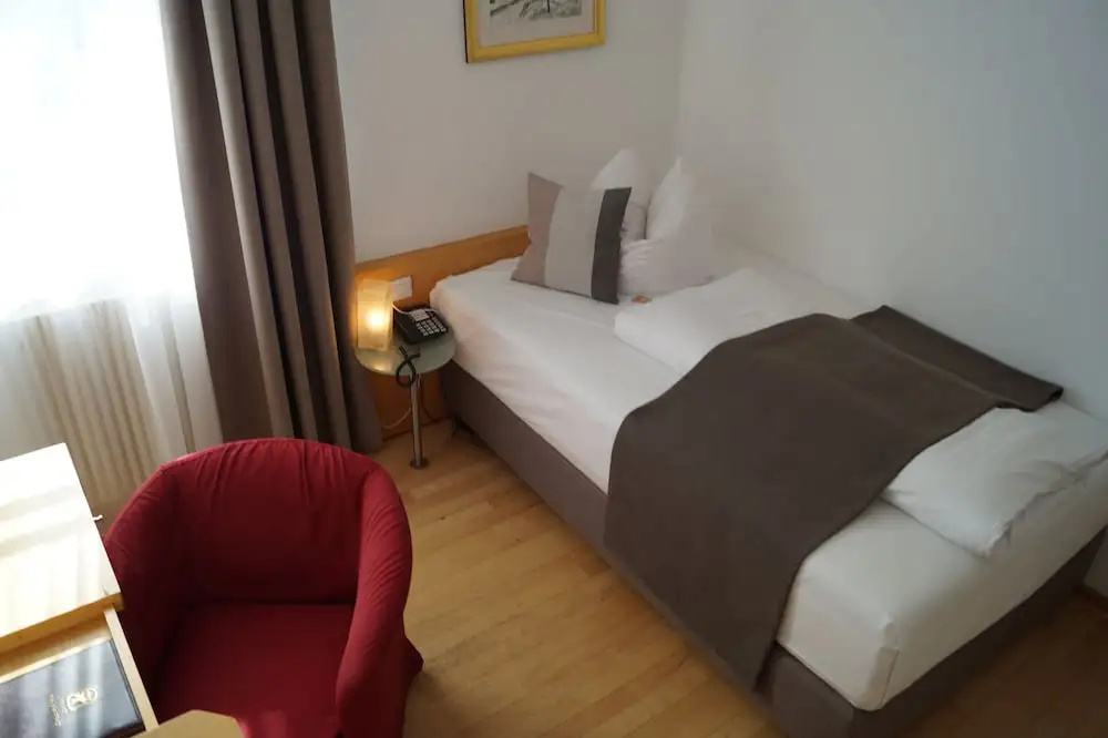 Landgasthof Hotel zur Post - Chambres