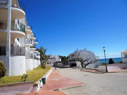 Residencial Lekanis Finca del Moro