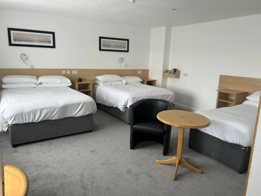 Drummond Hotel — 3