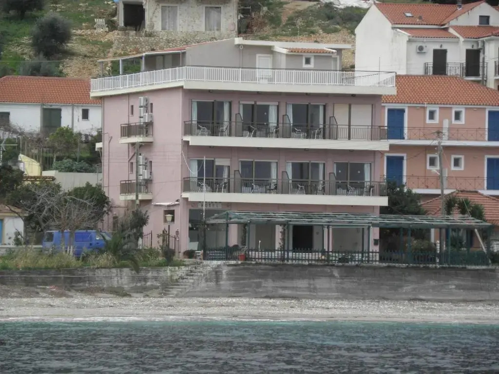 Riviera Hotel