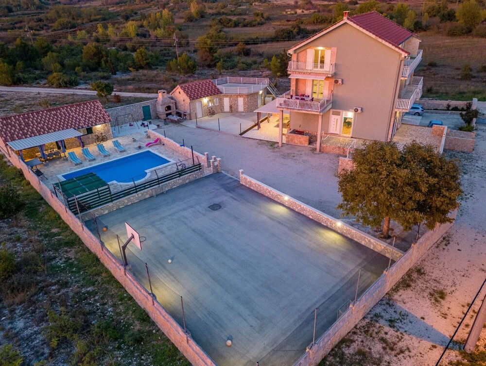 Villa Fenix