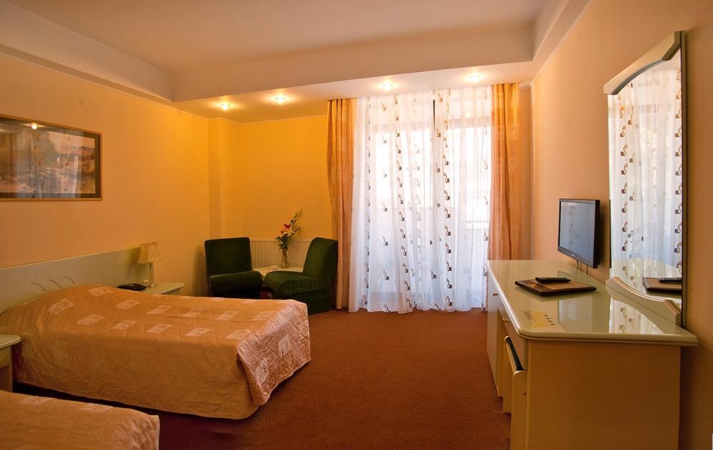 Hotel Anda — 5