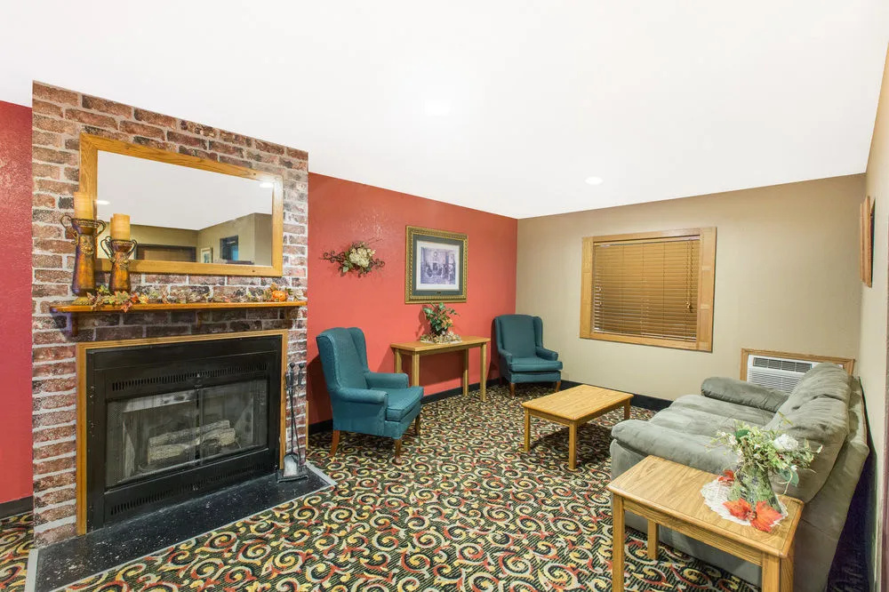 Lobby & Reception