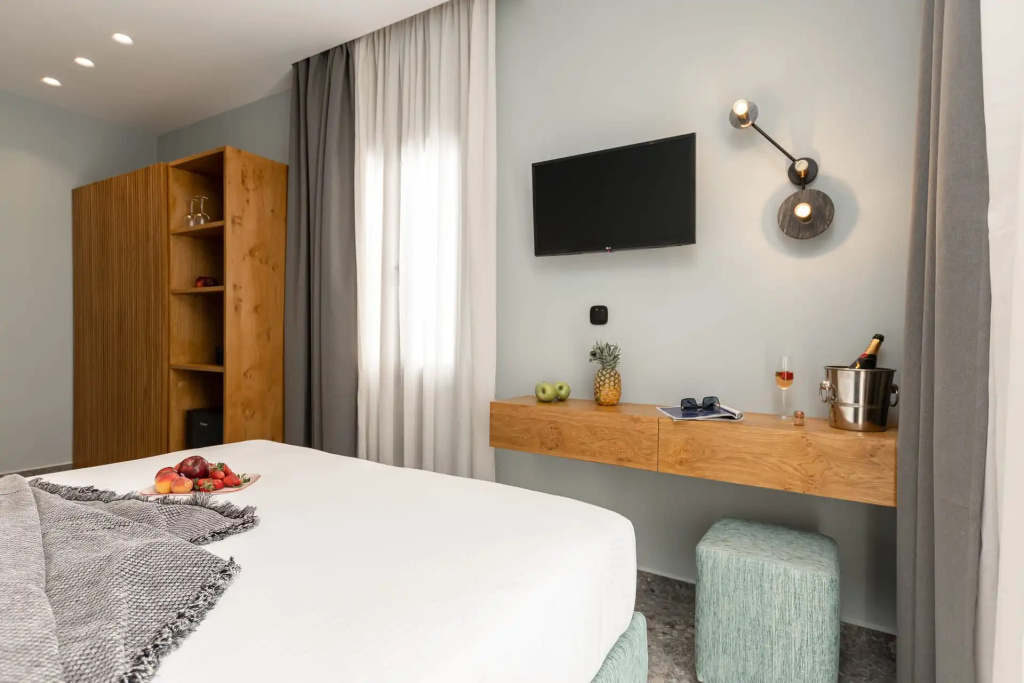 Deluxe Double room with balcony (twin beds)