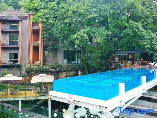 Chongqing Nanshan Huangge Secret Realm 1939 Homestay