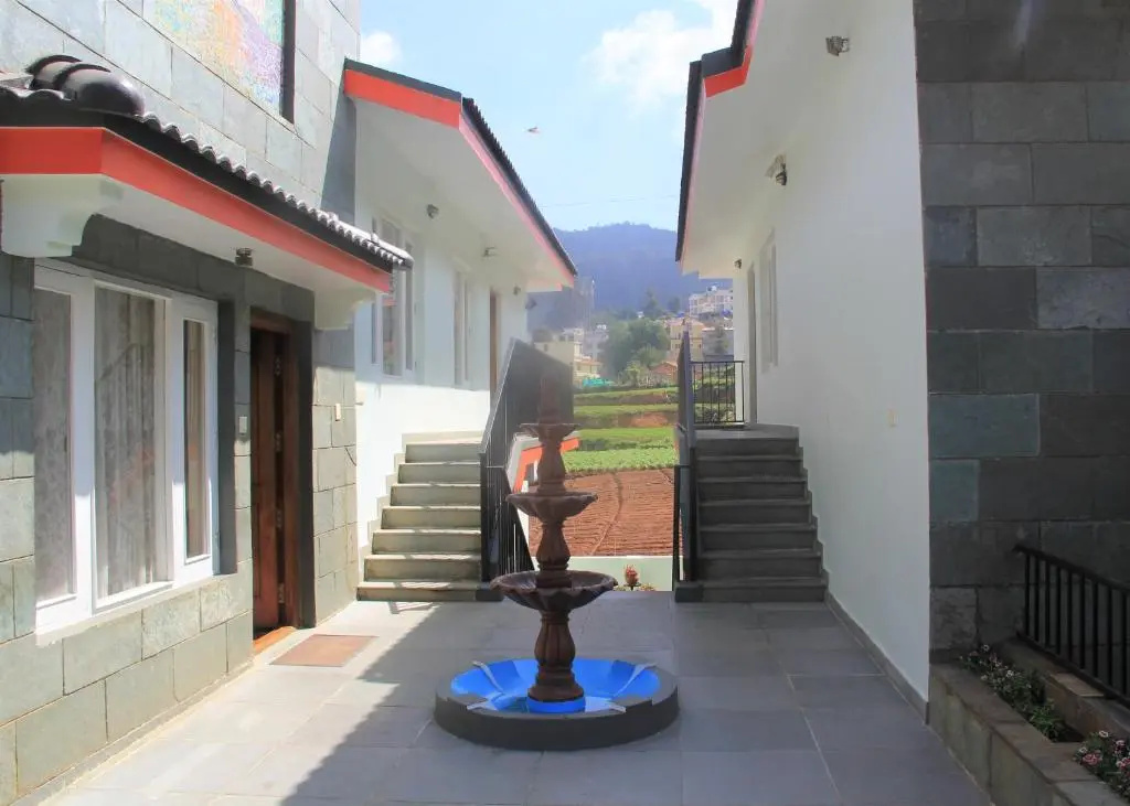 3 Bedrooms Apartment with balcony and with view