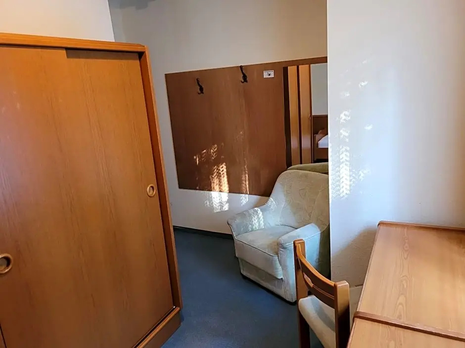 Hotel-Pension Ursula - Chambres