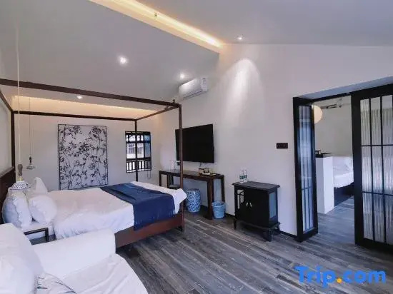 4 Bedrooms Standard room